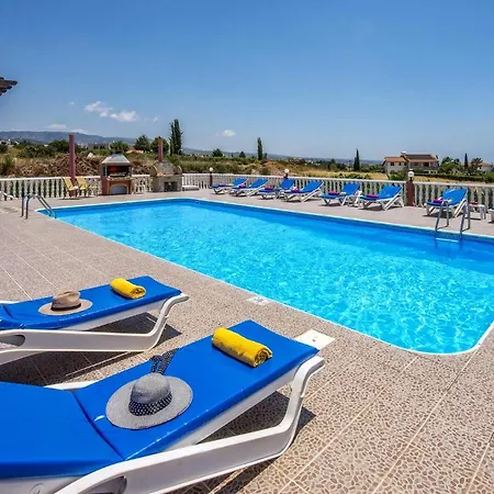 Veronika By ペイヤ