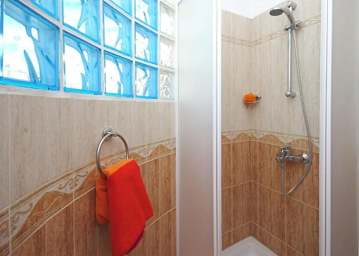 Veronika By ヴィラ ペイヤ